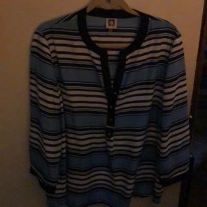 Anne Klein striped blouse. Size CL.